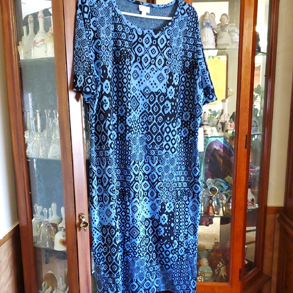 #DR09 *(CH) NWT LuLaRoe JULIA Blue Dress